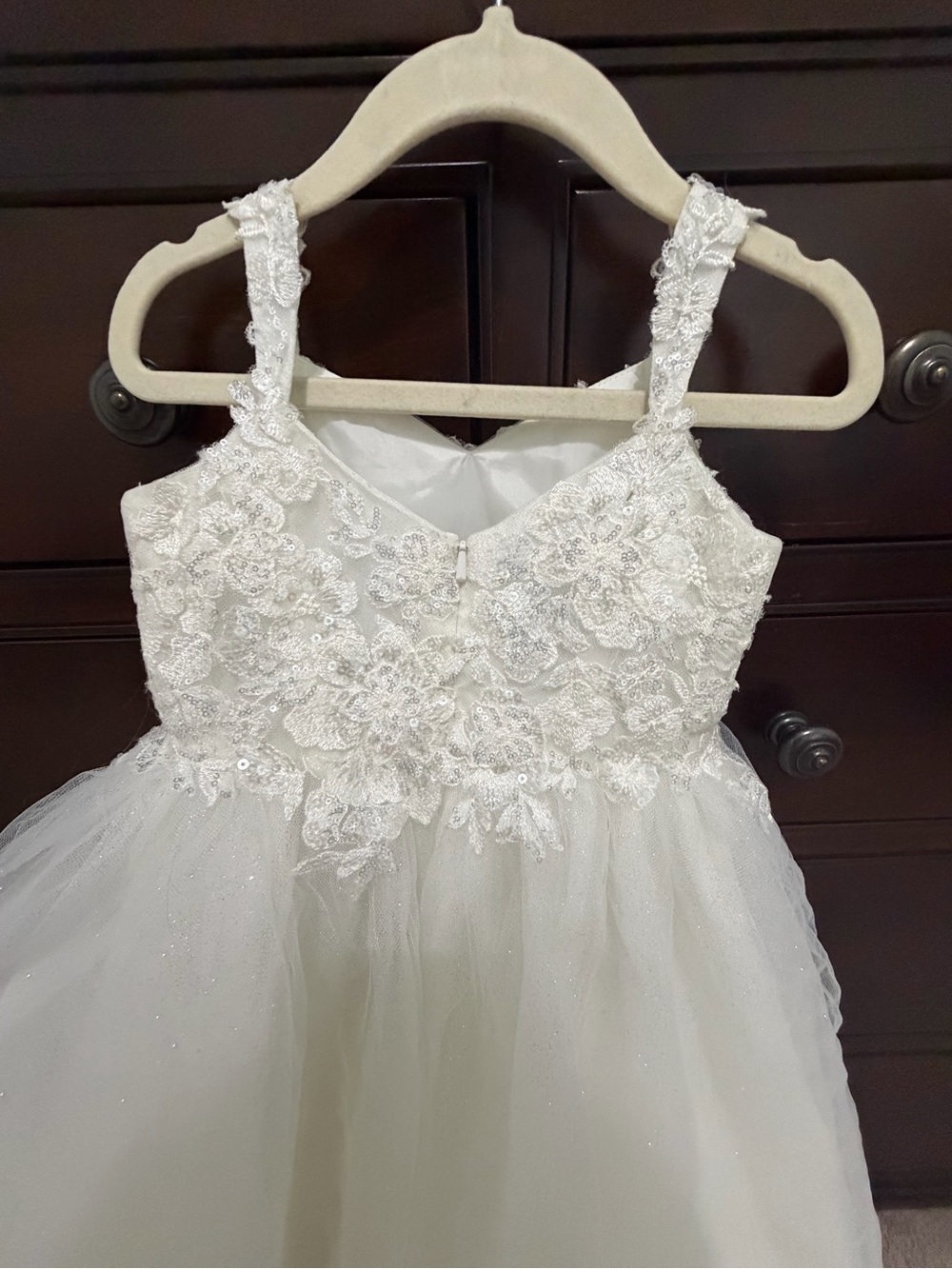 David's Bridal Ivory Floral Lace Sparkle Tulle Girls Party Dress - Picture 4 of 6